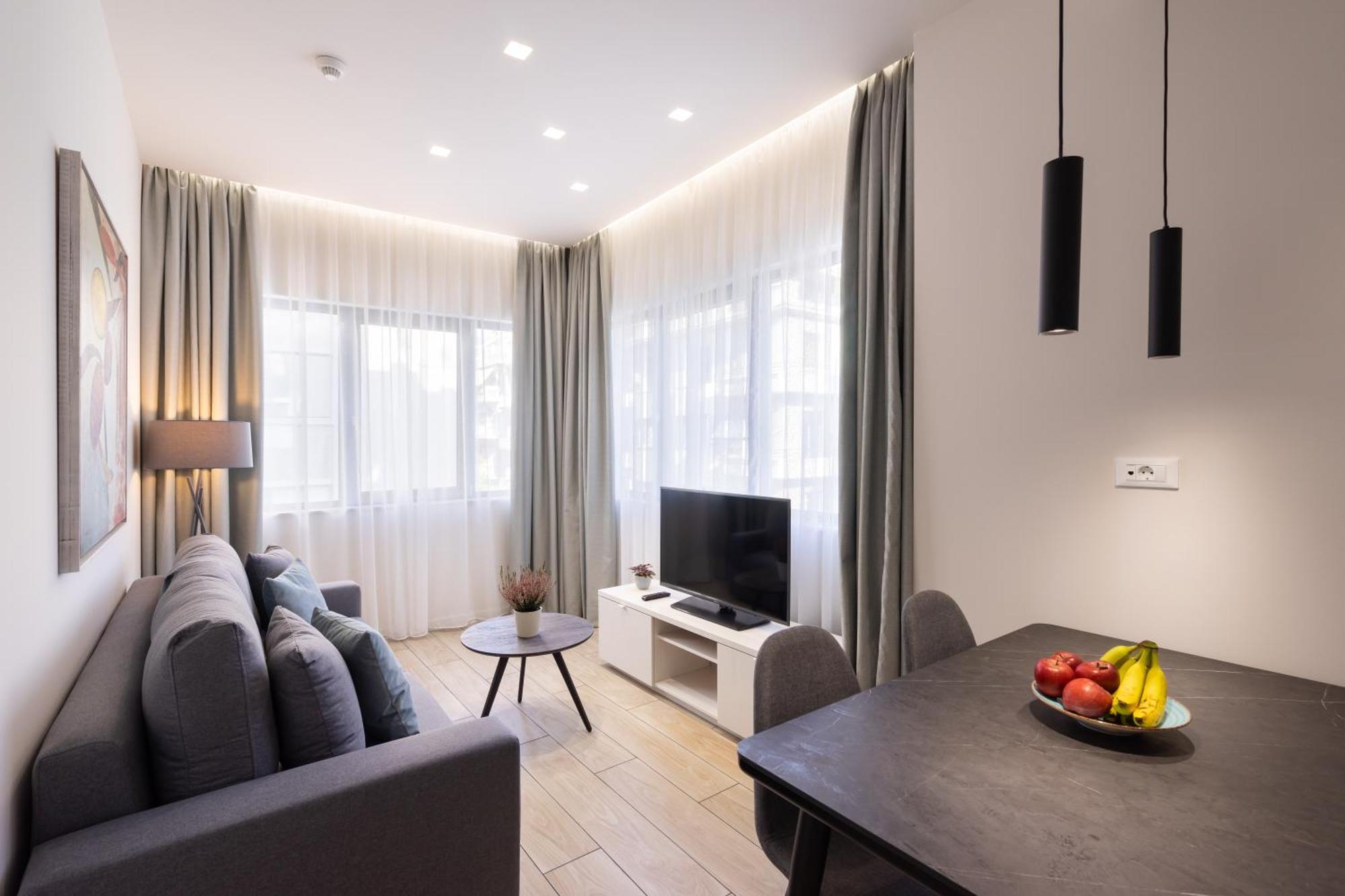 Hestia - Ippokratous 35 Aparthotel Athén Kültér fotó