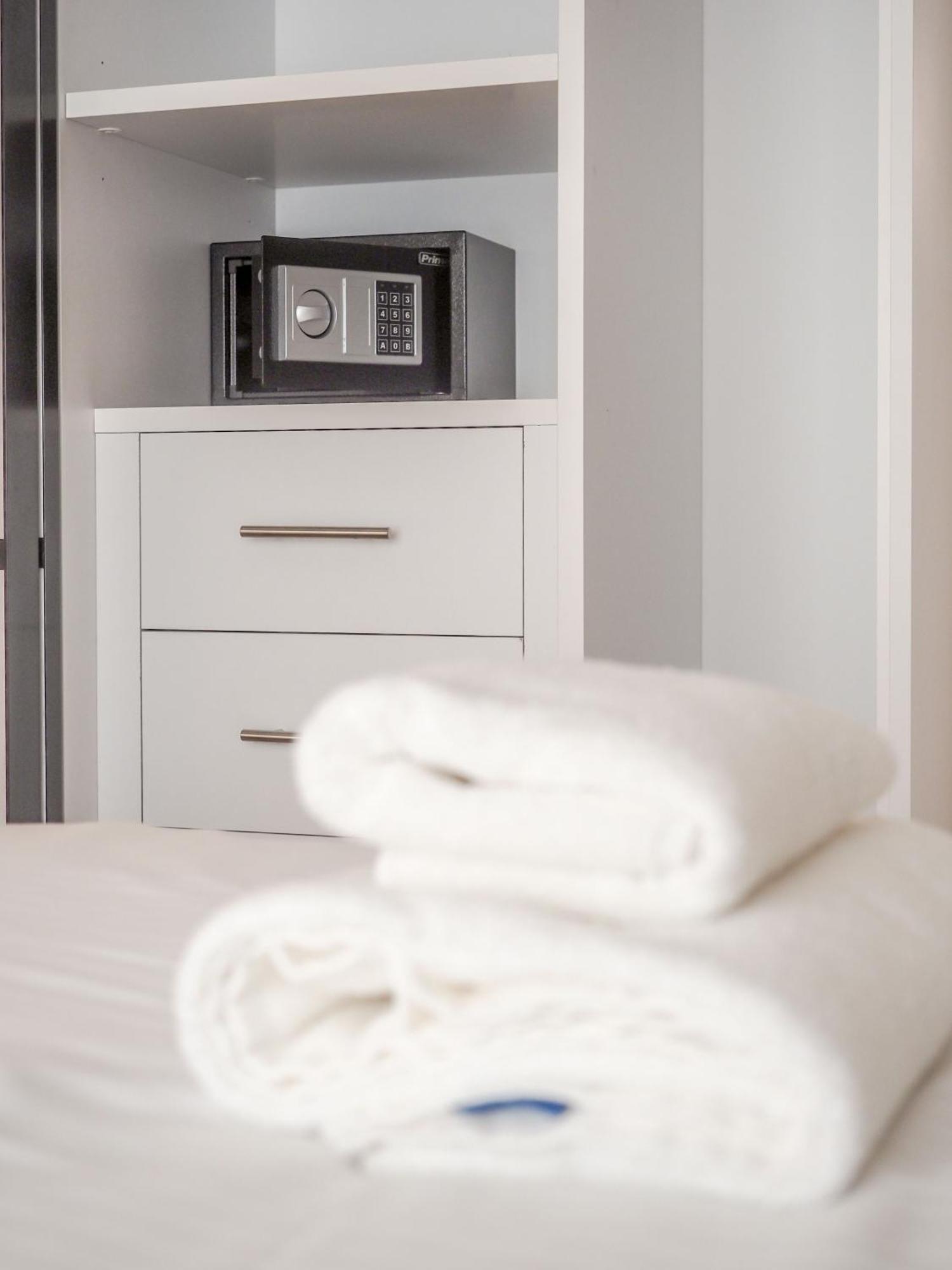 Hestia - Ippokratous 35 Aparthotel Athén Kültér fotó