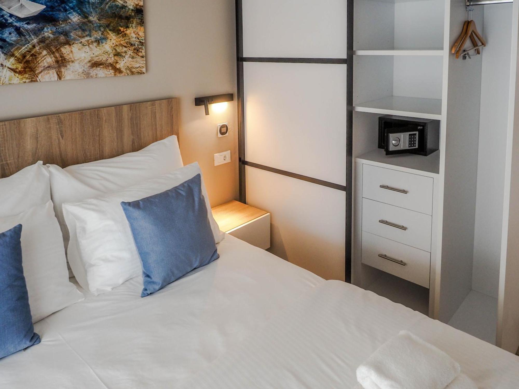Hestia - Ippokratous 35 Aparthotel Athén Kültér fotó